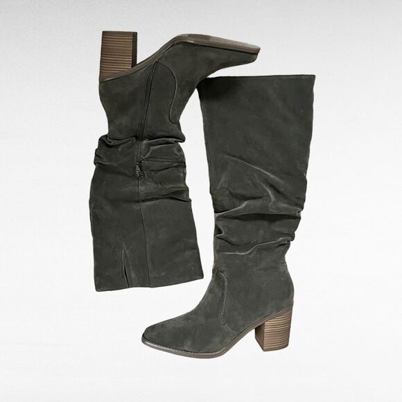 New With Tags in Box Universal Thread Olive Green Harlan Boots Size 12 - Picture 3 of 9